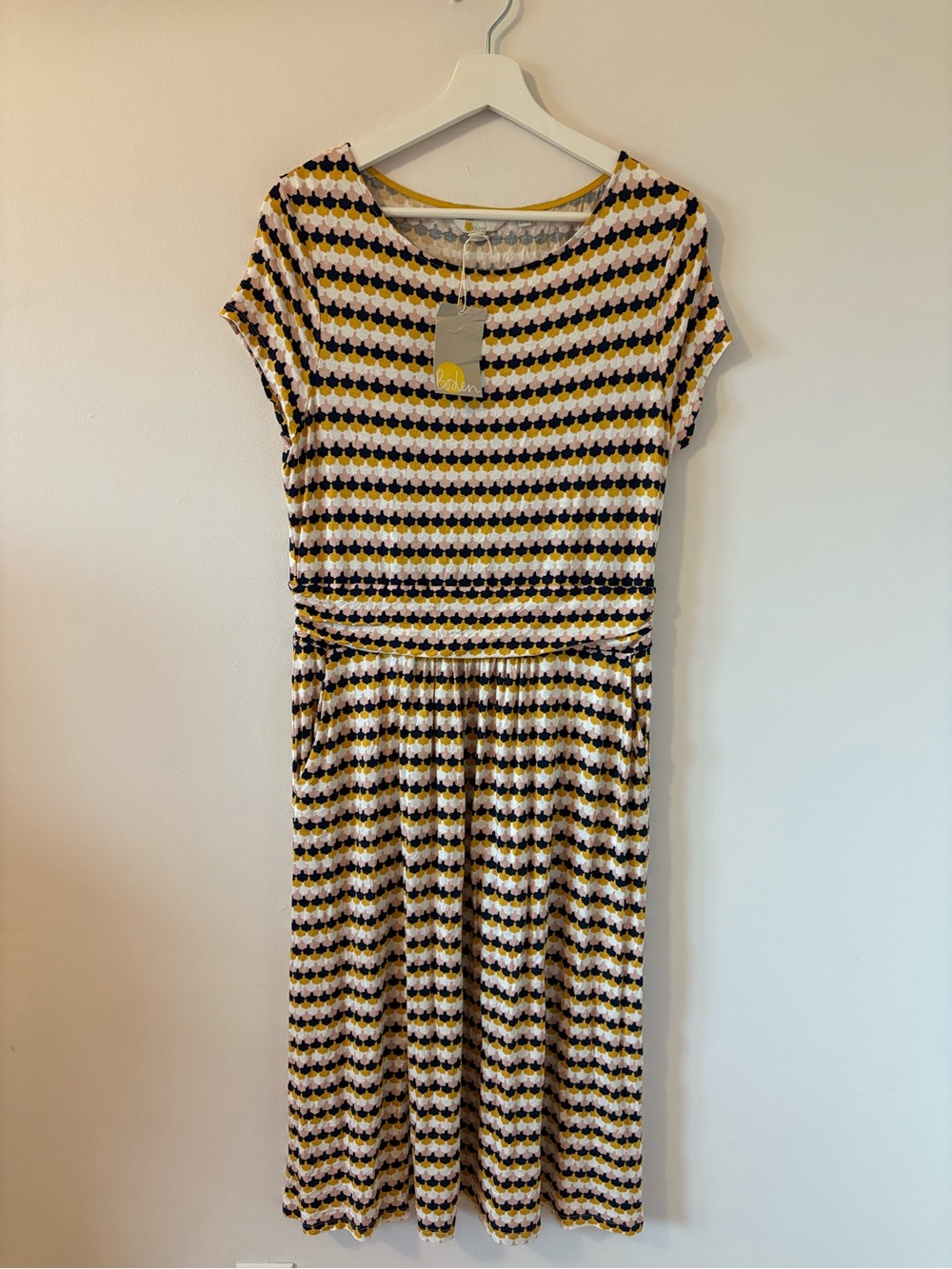 NWT BODEN Scallop Print Amelie Jersey Dress - Tuscan Sun Scallop Petal 10L
